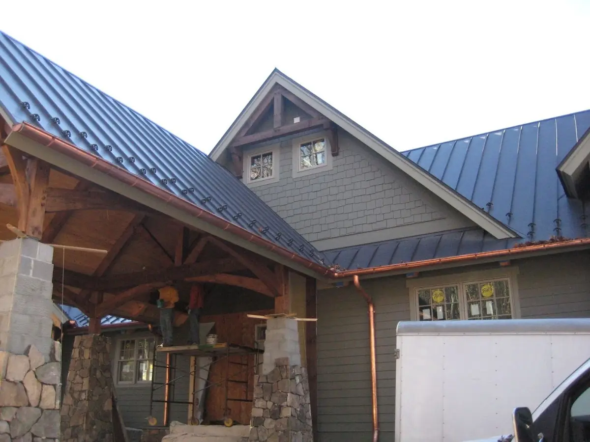 Craftsman Roofing team delivering quality roofing work in Fredericksburg